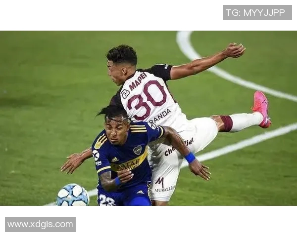 南美杯拉努斯队门将神勇扑救零封对手